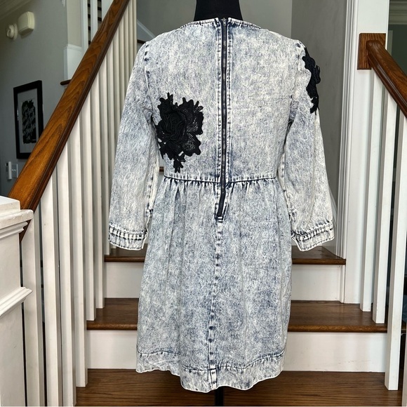 POL 80's Inspired Denim Short Dress - Picture 4 of 13